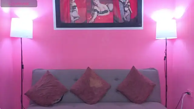 emma wockll t online show from 07-21-26, 03:03