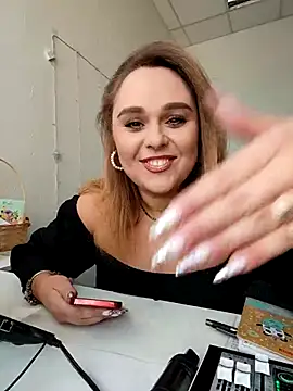Juicy PeachLux online show from 03-21-25, 07:44