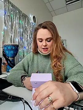 Juicy PeachLux online show from 01-17-26, 07:13