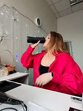 Juicy PeachLux online show from 05-10-26, 06:51