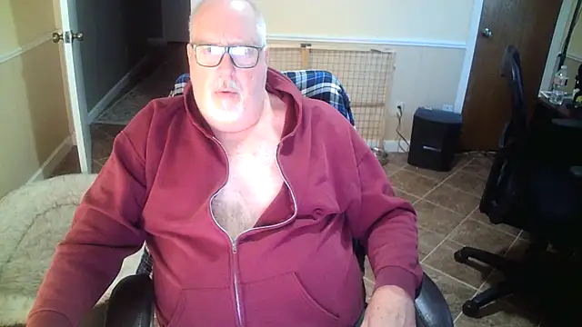 superbearboss online show from 10-30-25, 02:51