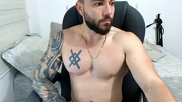 Isaac Carter online show from 04-28-26, 11:04