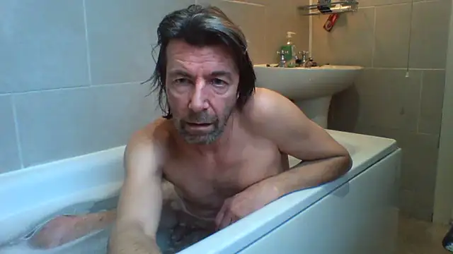 Snapshot of Grower_and_shower chatting on 02-25-26, 12:48 Grower and shower online show from 02-25-26, 12:48