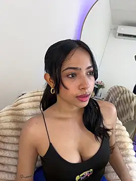  Emily Thompson  online show from 02-28-26, 07:04