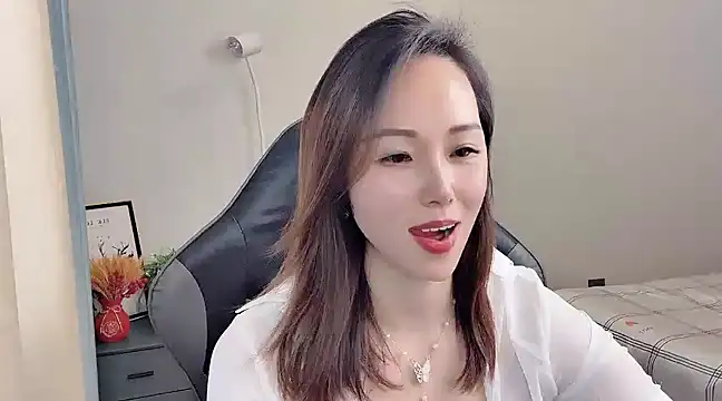 Dewluna online show from 03-06-25, 04:07