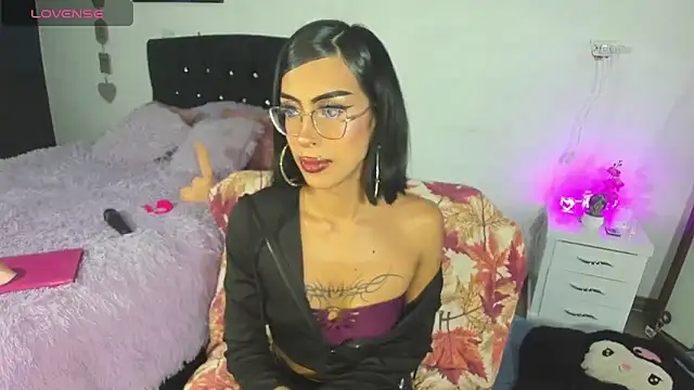 verodaza online show from 06-19-26, 06:07
