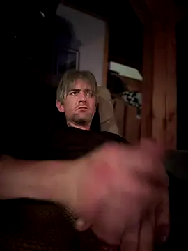 Snapshot of 6poundtown9 chatting on 10-28-25, 08:55 6poundtown9 online show from 10-28-25, 08:55