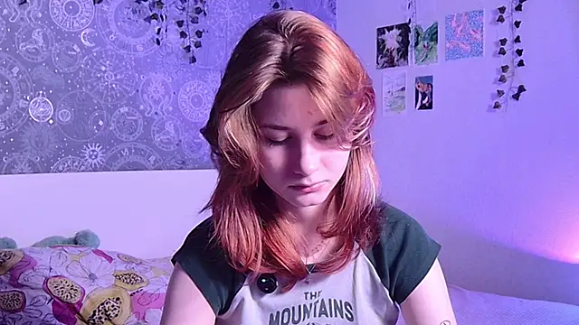 Snapshot of Cute_Cate404 chatting on 11-09-25, 02:54 Cute Cate404 online show from 11-09-25, 02:54