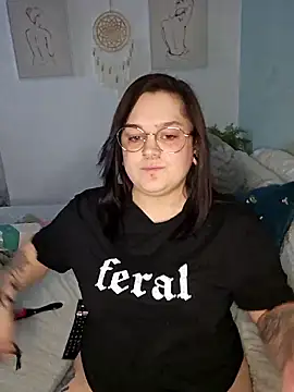 Saucy-Serenity online show from 01-10-26, 07:59