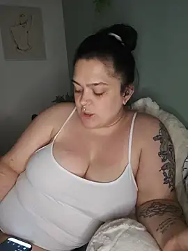 Saucy-Serenity online show from 06-27-26, 10:15