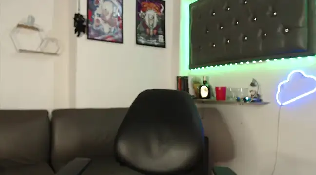 Snapshot of Monkey_uchiha777 chatting on 03-12-25, 12:57 Monkey uchiha777 online show from 03-12-25, 12:57