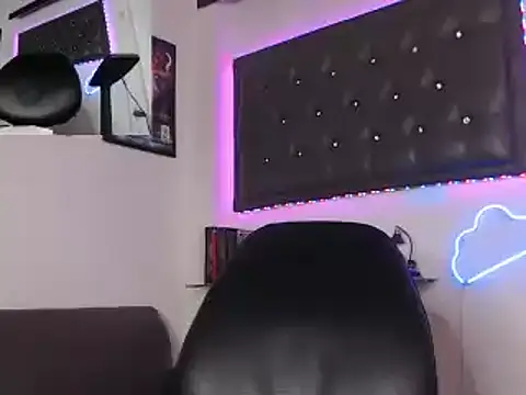 Snapshot of Monkey_uchiha777 chatting on 03-14-25, 06:50 Monkey uchiha777 online show from 03-14-25, 06:50