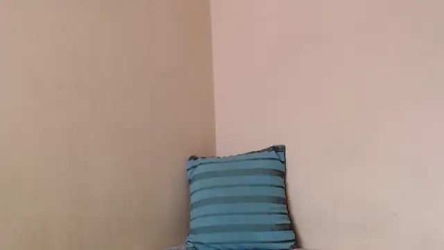 Snapshot of Monkey_uchiha777 chatting on 09-30-25, 05:18 Monkey uchiha777 online show from 09-30-25, 05:18