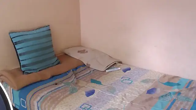 Snapshot of Monkey_uchiha777 chatting on 10-04-25, 04:05 Monkey uchiha777 online show from 10-04-25, 04:05