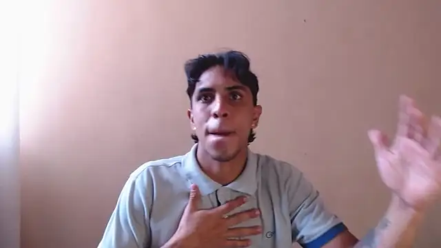 Snapshot of Monkey_uchiha777 chatting on 10-14-25, 05:14 Monkey uchiha777 online show from 10-14-25, 05:14