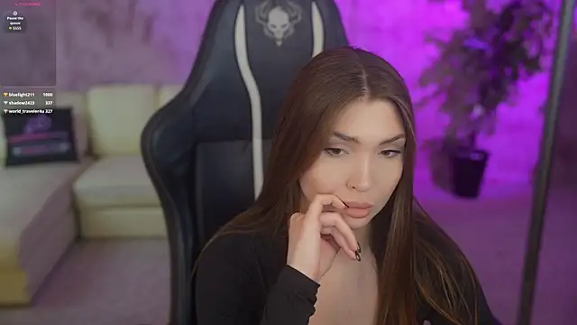 Snapshot of Billie054 chatting on 11-30-25, 11:47 Billie054 online show from 11-30-25, 11:47