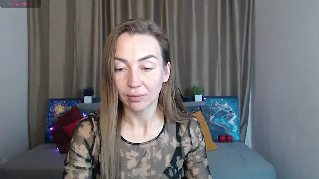 Kiss julli88I online show from 03-21-25, 12:40