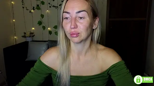 Kiss julli88I online show from 09-27-25, 05:29