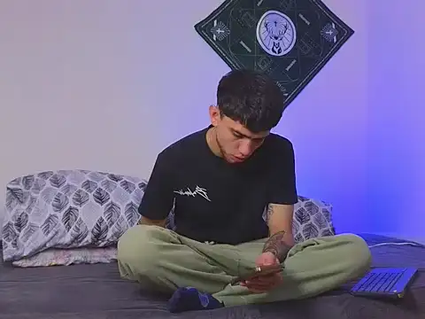 samevansx  online show from 09-22-25, 02:19