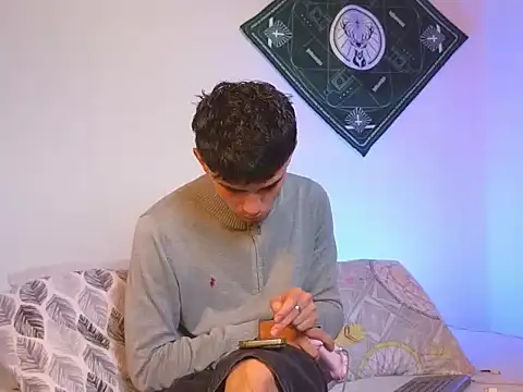 samevansx  online show from 01-15-26, 06:55