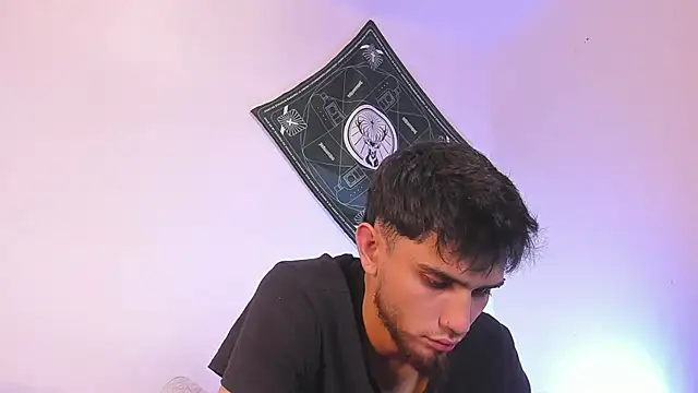 samevansx  online show from 04-30-26, 08:15