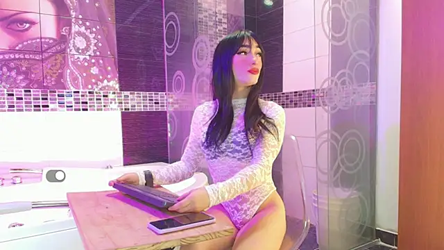 Small Hot19 online show from 06-13-26, 12:36