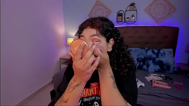  Lilly miller online show from 11-24-25, 08:30