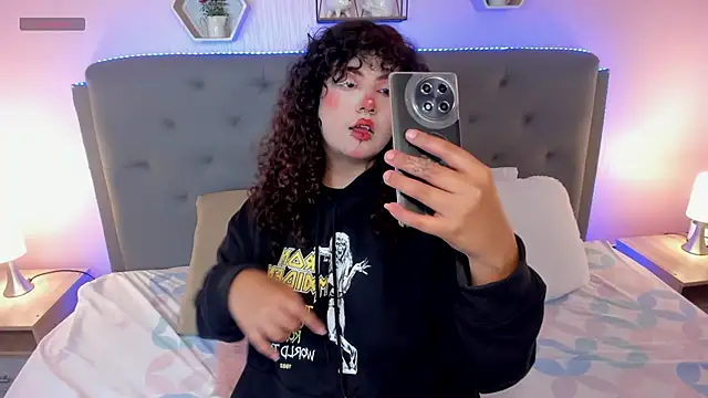  Lilly miller online show from 11-30-25, 03:49