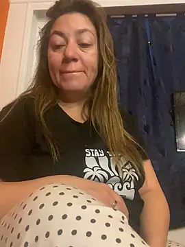 Luna-nevada online show from 03-18-26, 10:51