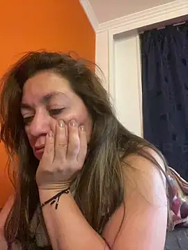 Luna-nevada online show from 04-05-26, 09:17