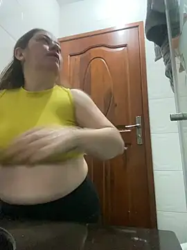 Luna-nevada online show from 04-26-26, 03:42