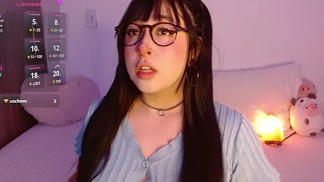 Oliviargf online show from 11-17-25, 12:05