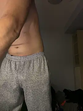 njariwala6 online show from 10-26-25, 10:47