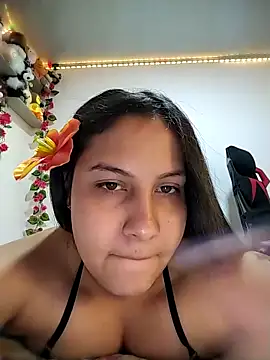 esmeralda jadees online show from 04-06-26, 07:59