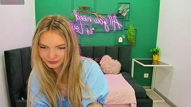 EvelineAmore online show from 06-25-26, 08:52