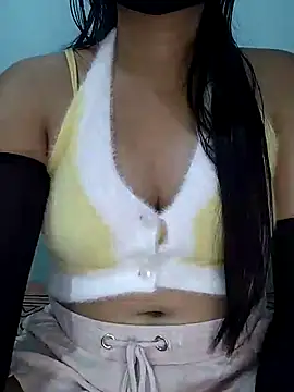 Snapshot of Saanvi_kannadagirl chatting on 03-16-25, 01:17 Saanvi kannadagirl online show from 03-16-25, 01:17