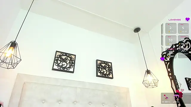 Snapshot of Lola_Blondie chatting on 03-16-25, 11:38 Lola Blondie online show from 03-16-25, 11:38