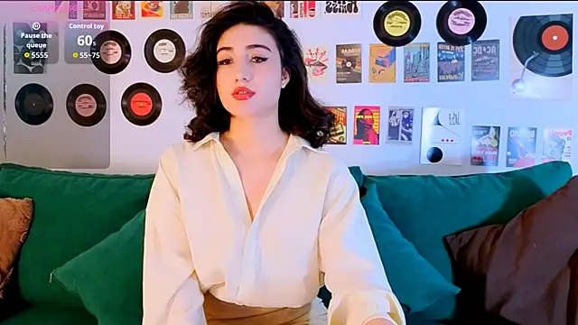 Maya Rogerss online show from 04-29-26, 03:05