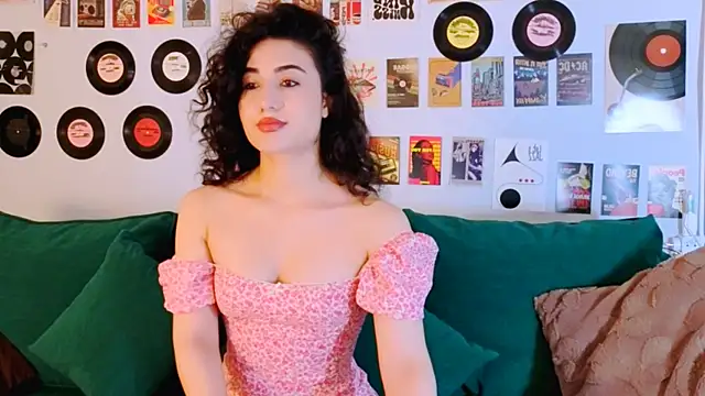 Maya Rogerss online show from 06-09-26, 02:50