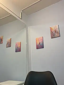 SophiaQueens online show from 06-12-26, 08:08