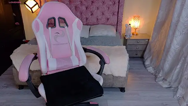 sweet  thang online show from 10-03-25, 06:43