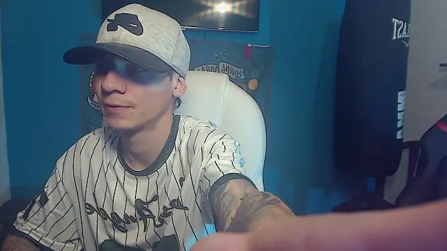 Snapshot of Burperking420_ chatting on 01-07-26, 05:59 Burperking420 online show from 01-07-26, 05:59