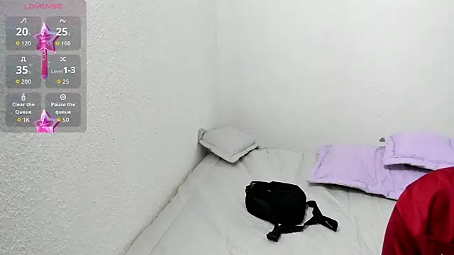 emma cute7 online show from 07-15-26, 10:37