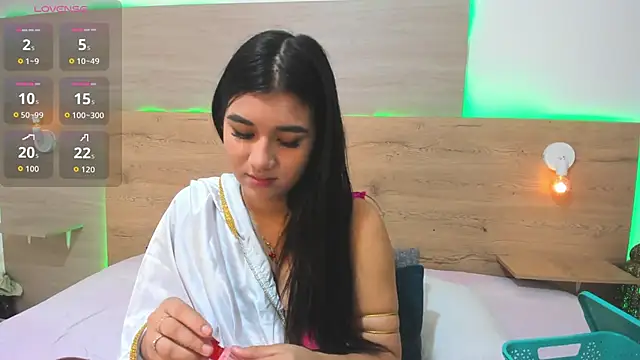 Snapshot of _Ananyaa_lovd chatting on 09-30-25, 12:10 Ananyaa lovd online show from 09-30-25, 12:10