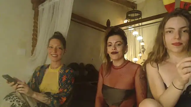 Snapshot of kinkifunki chatting on 03-06-26, 11:23 kinkifunki online show from 03-06-26, 11:23