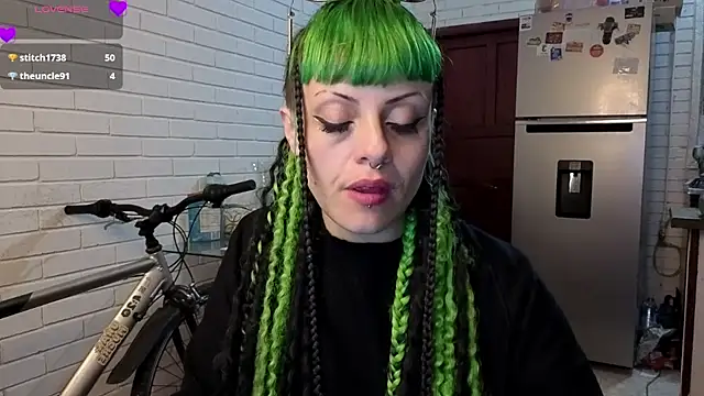 freyaa sorcerees online show from 10-01-25, 07:25