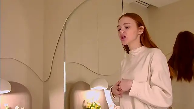 Snapshot of MiraBliss chatting on 10-06-25, 09:56 MiraBliss online show from 10-06-25, 09:56