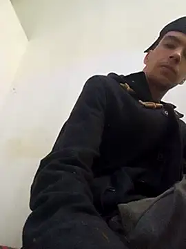 Snapshot of zbidoti chatting on 03-12-25, 12:04 zbidoti online show from 03-12-25, 12:04