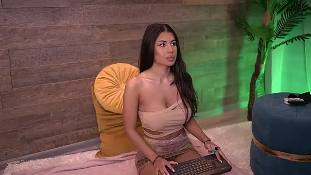 TanyaVonDe online show from 09-25-25, 04:32