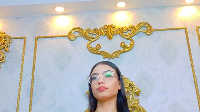 Snapshot of CataStones chatting on 12-22-25, 09:45 CataStones online show from 12-22-25, 09:45